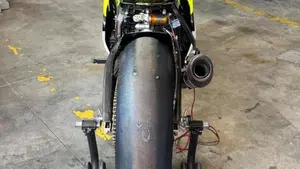 Yamaha YZF R6 (2010 - 16)  (7)