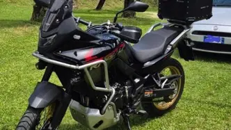 Honda Transalp XL750 (2025) usata