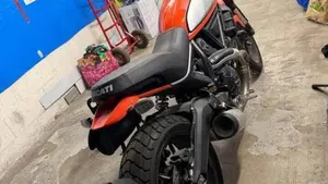 Ducati Scrambler 800 Icon (2017 - 20)  (2)