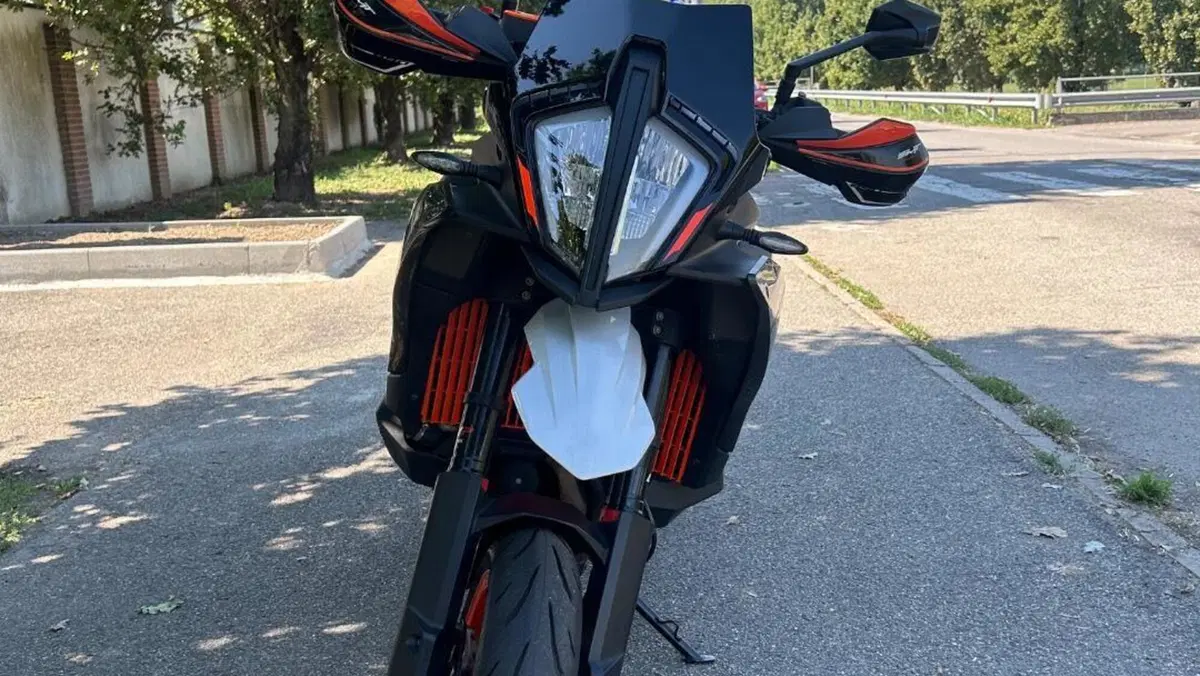 KTM 890 SMT (2023 - 25)  (3)