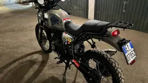 Royal Enfield Himalayan 411 (2017 - 20)  (11)