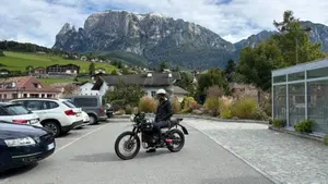 Royal Enfield Himalayan 411 (2017 - 20)  (13)