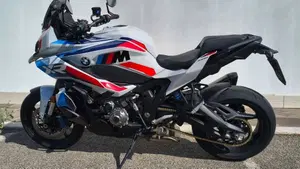 Bmw M 1000 XR (2024 - 27)  (2)