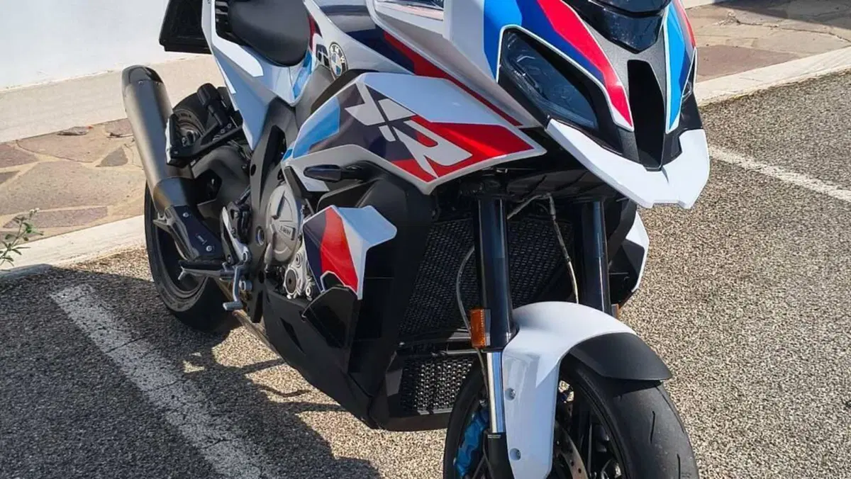 Bmw M 1000 XR (2024 - 27)  (3)
