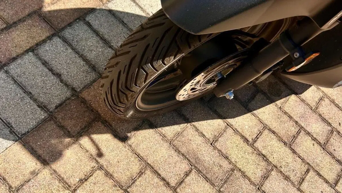 Honda SH 125i Sport (2022 - 23)  (6)