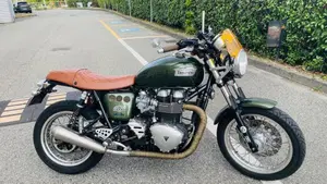 Triumph Thruxton 900 (2004 - 15)  (7)