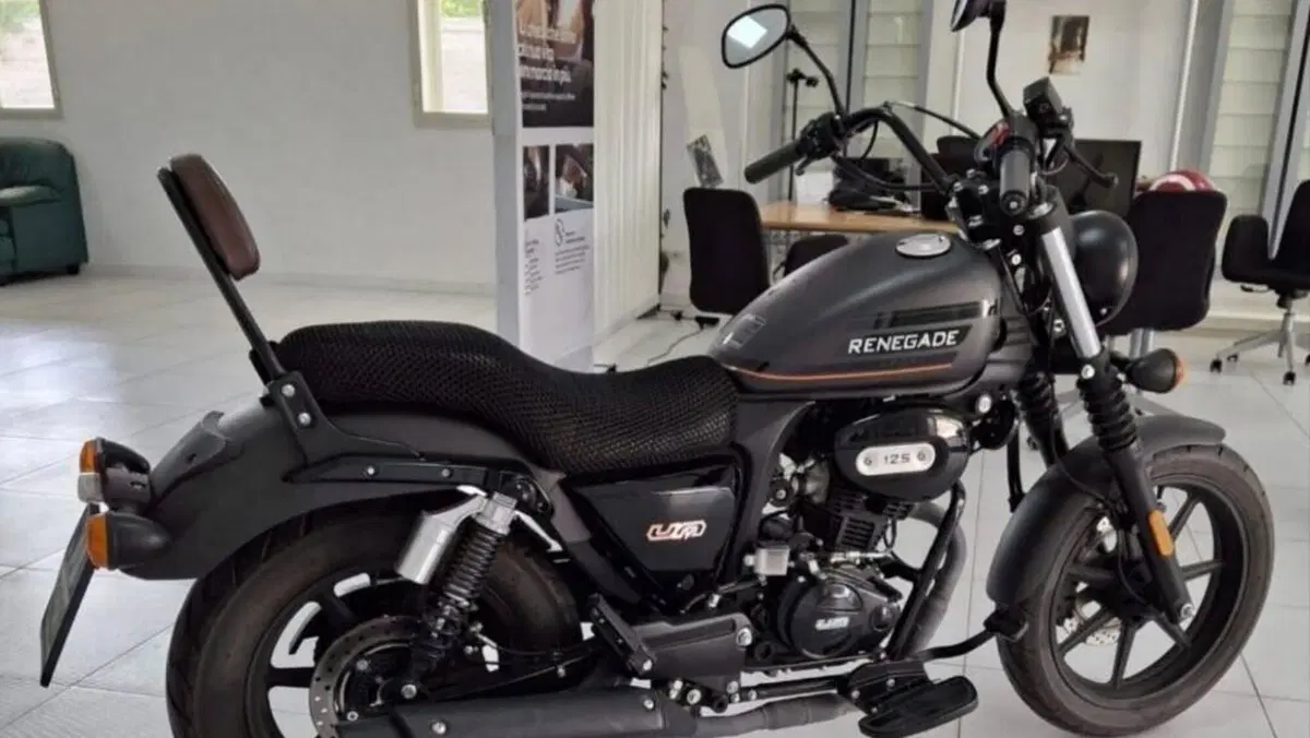 Um Italia Renegade Commando 125 (2023 - 26)  (2)