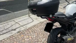 Yamaha XJ6 (2008 - 15)  (2)