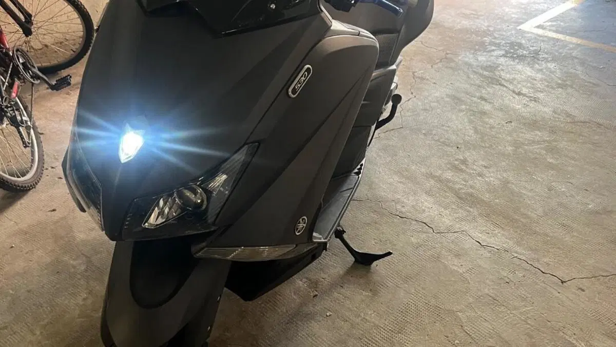 Yamaha T-Max 530 (2012 - 14)  (2)