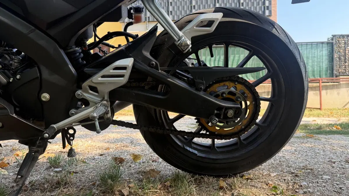 Yamaha YZF R125 (2021 - 22)  (9)