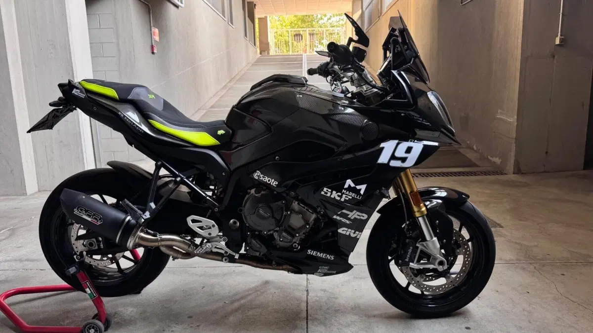 Bmw S 1000 XR (2017 - 19)  (2)