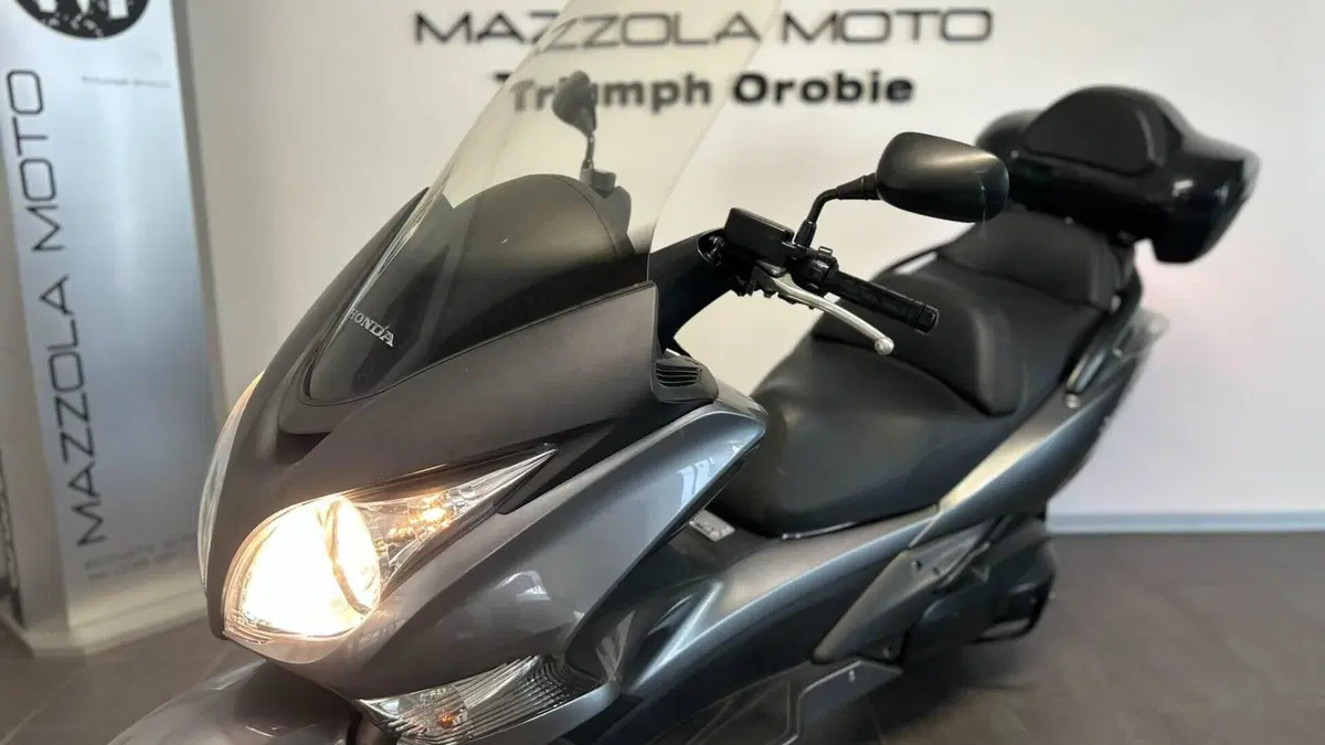Honda SW-T 400 (2009 - 16)  (6)