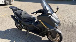 Yamaha T-Max 530 ABS (2012 - 14)  (11)