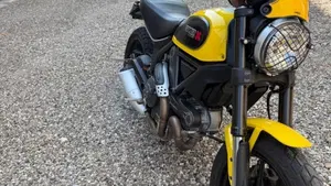 Ducati Scrambler 800 Classic (2015 - 16)  (3)