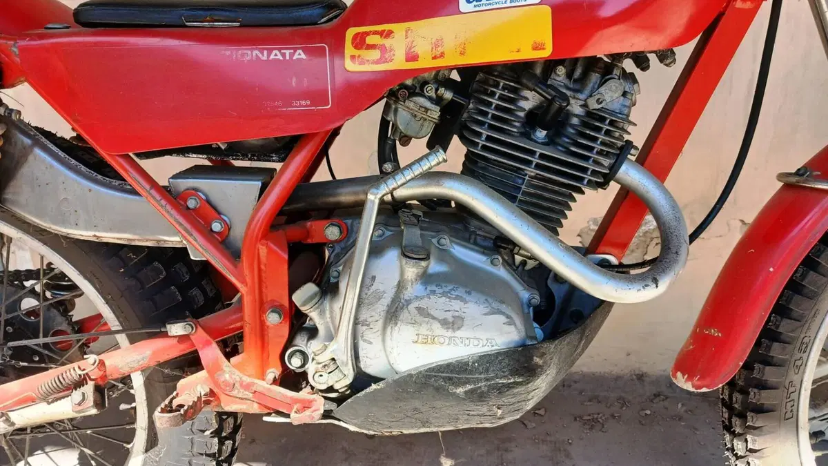 Honda   (2)