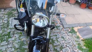 Moto Guzzi V7 III Special (2017 - 20)  (5)