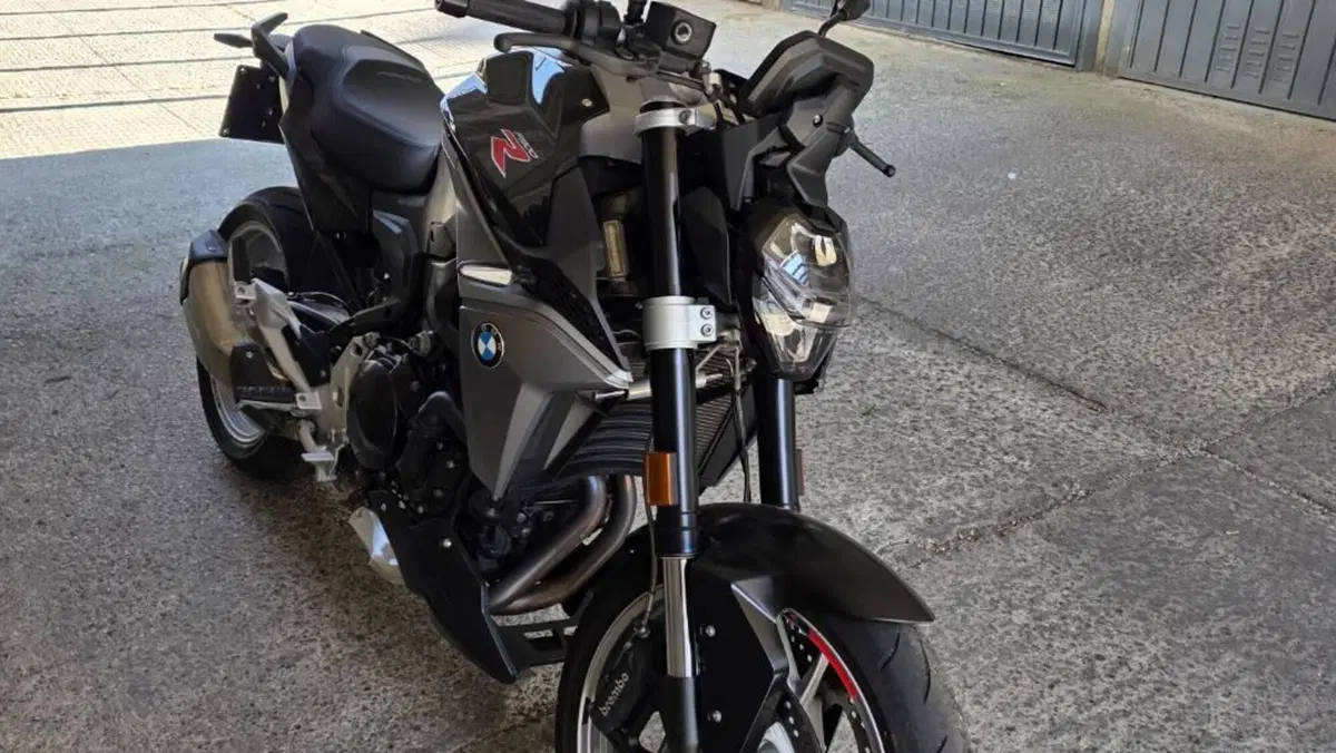 Bmw F 900 R (2021 - 24)  (3)