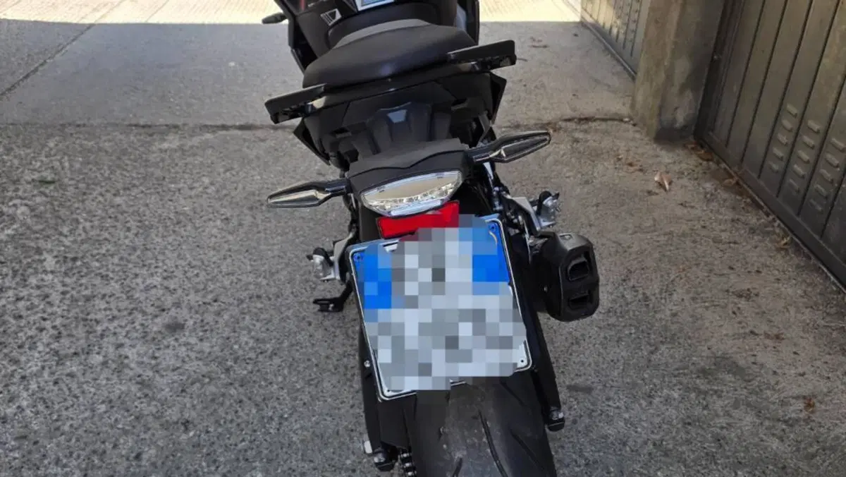 Bmw F 900 R (2021 - 24)  (4)