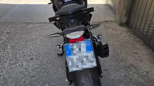 Bmw F 900 R (2021 - 24)  (4)