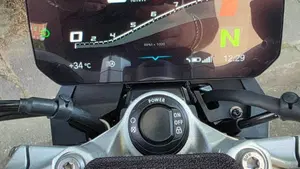 Bmw F 900 R (2021 - 24)  (5)