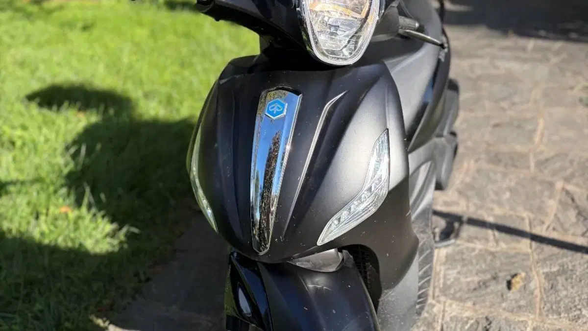 Piaggio Beverly 350 Police ABS-ASR (2018 - 20)  (3)