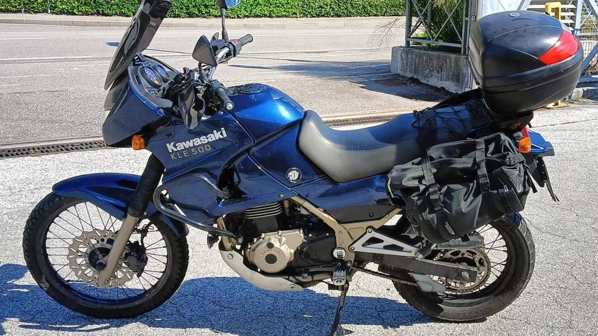 Kawasaki KLE 500 (2005 - 06)  (2)