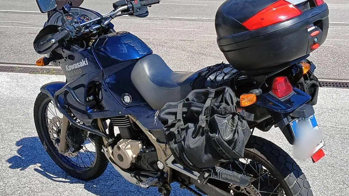 Kawasaki KLE 500 (2005 - 06)  (3)