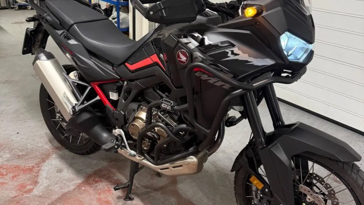 Honda Africa Twin CRF 1100L ES DCT (2024 - 26)  (4)