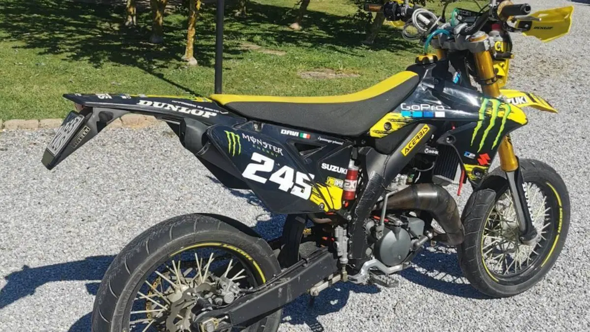Valenti Racing SM 50 (2015 - 22)  (3)