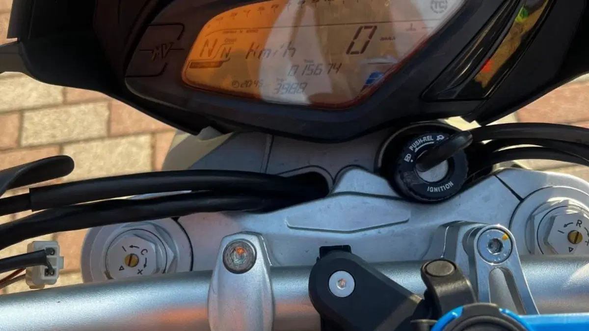 MV Agusta Brutale 800 EAS ABS (2012 - 15)  (7)