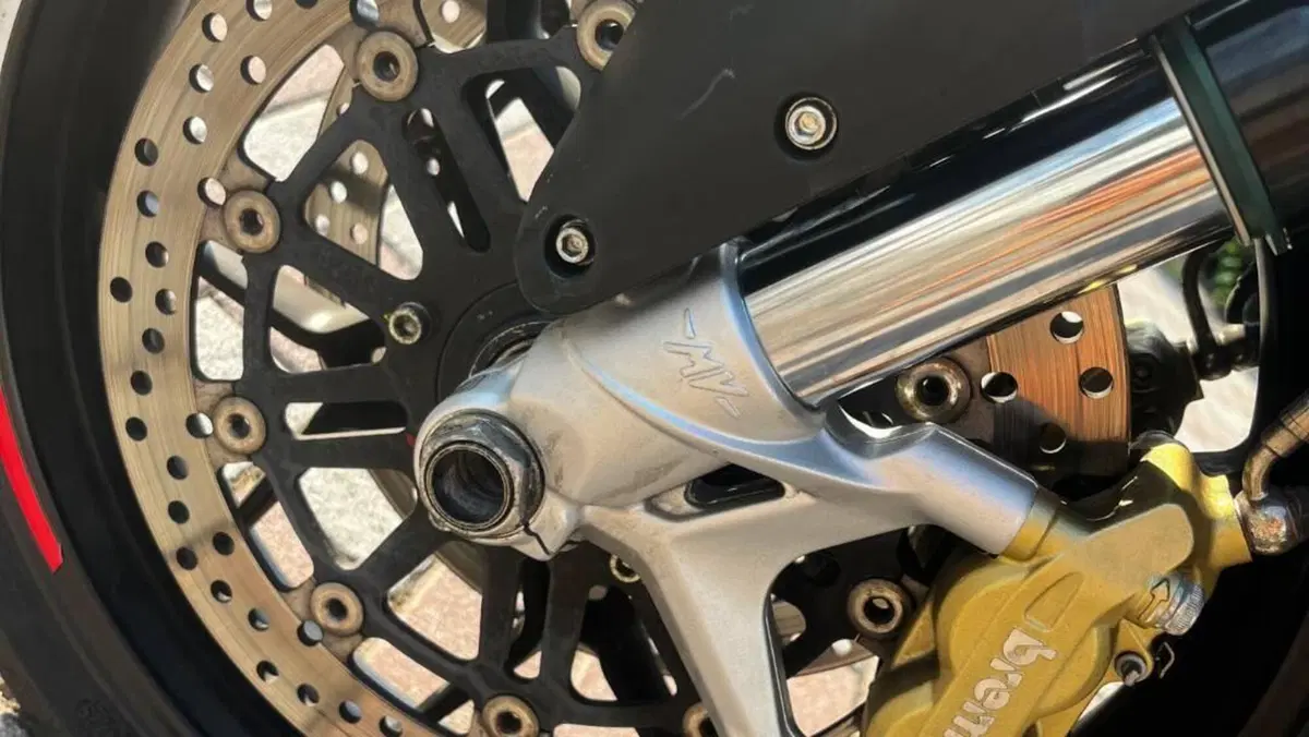 MV Agusta Brutale 800 EAS ABS (2012 - 15)  (9)
