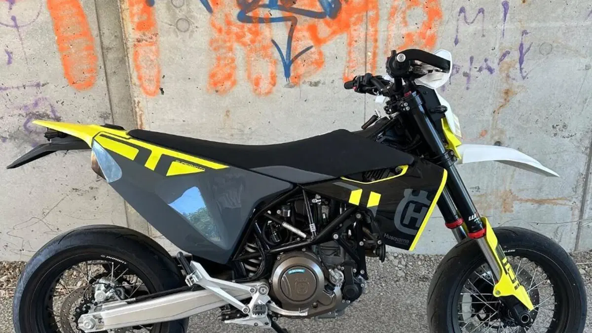 Husqvarna 701 Supermoto (2023 - 25) 