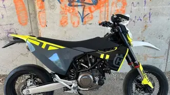 Husqvarna 701 Supermoto (2023 - 25) usata