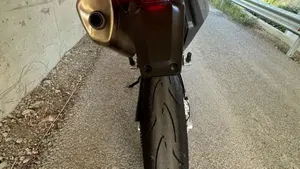 Husqvarna 701 Supermoto (2023 - 25)  (6)