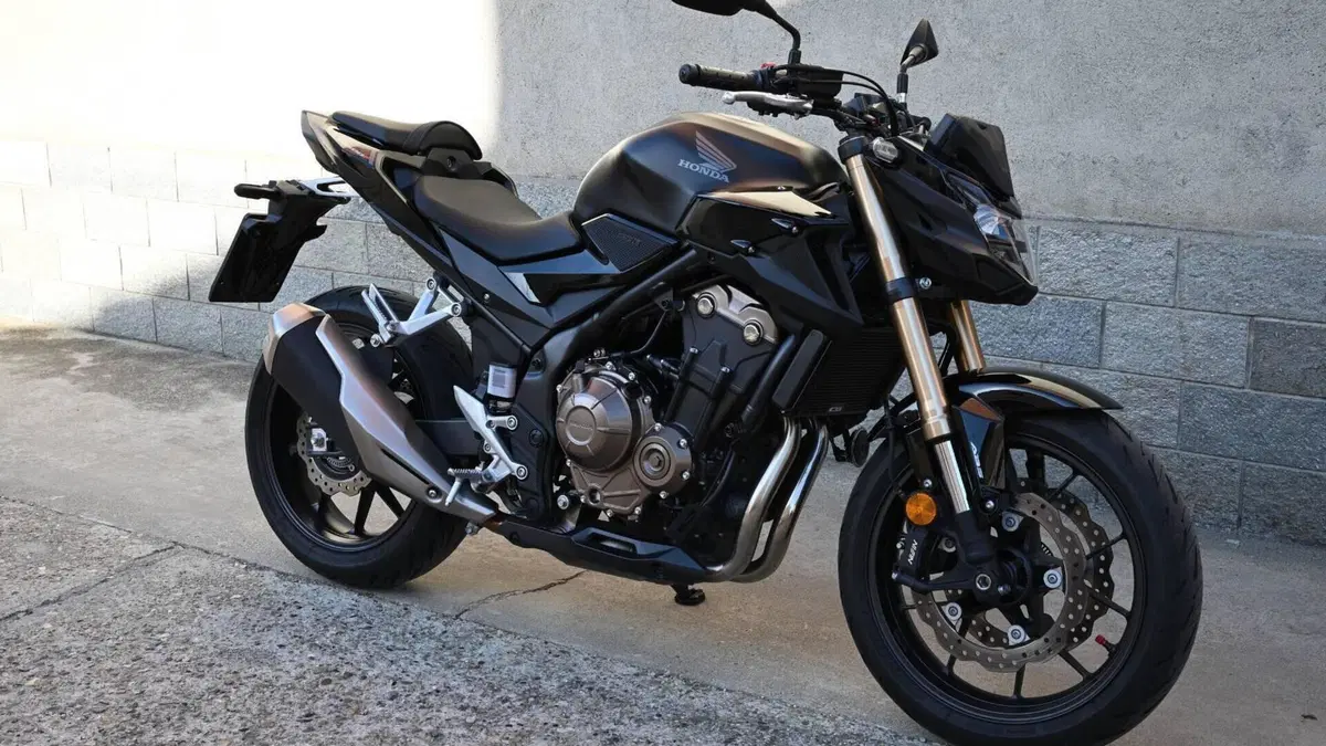Honda CB 500 F (2022 - 23)  (2)