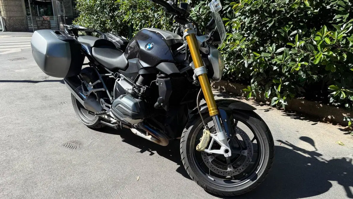 Bmw R 1200 R (2015 - 16)  (5)