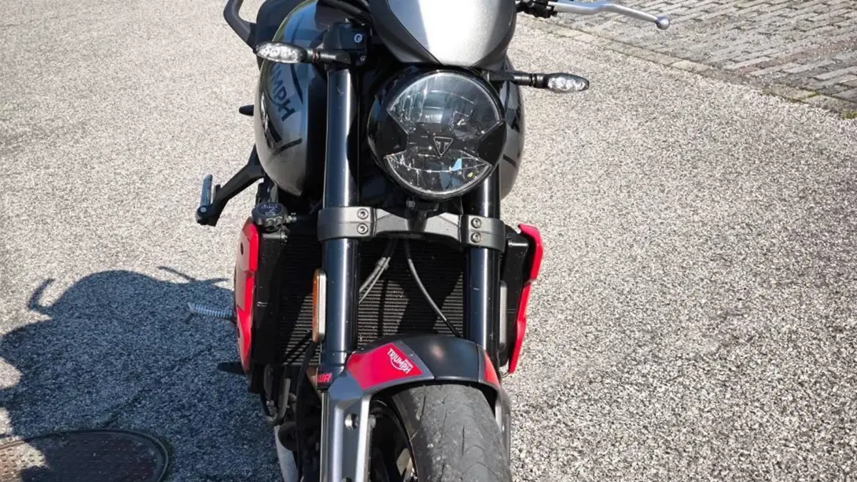 Triumph Trident 660 (2021 - 24)  (6)