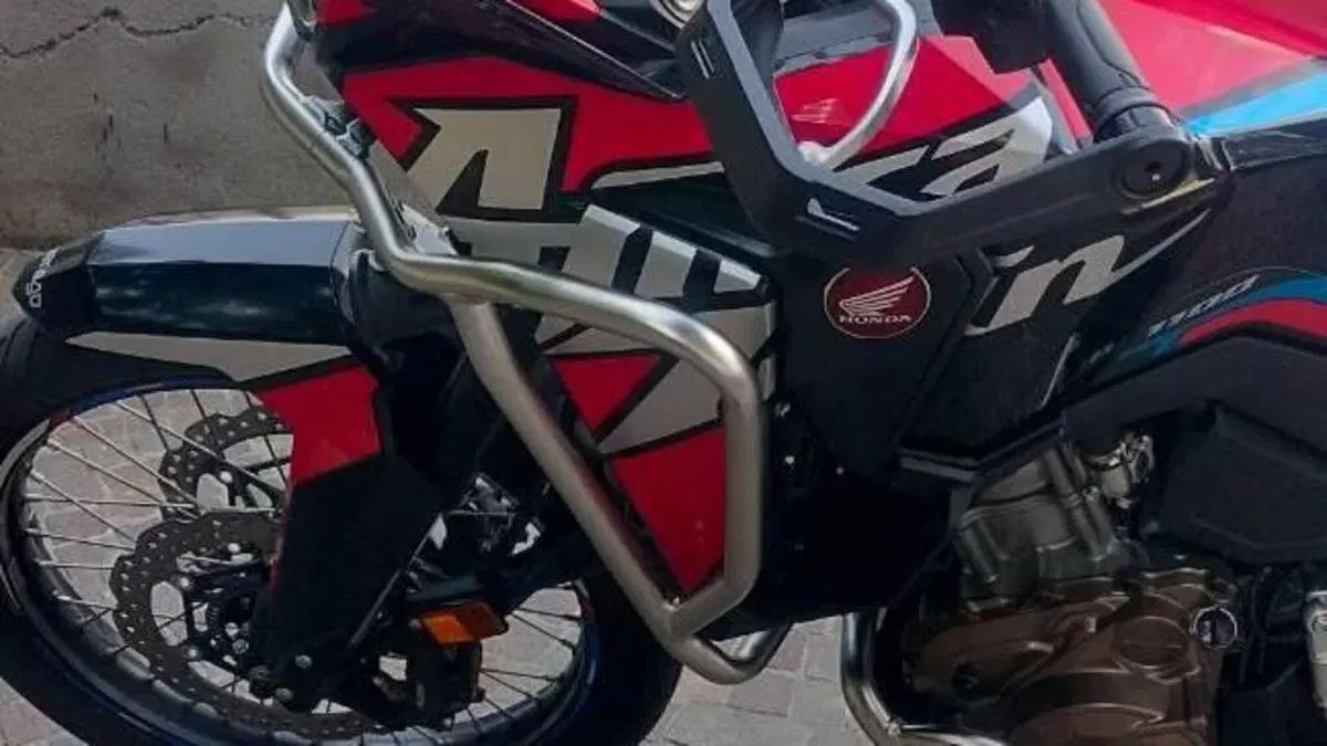 Honda Africa Twin CRF 1100L (2022 - 23)  (2)