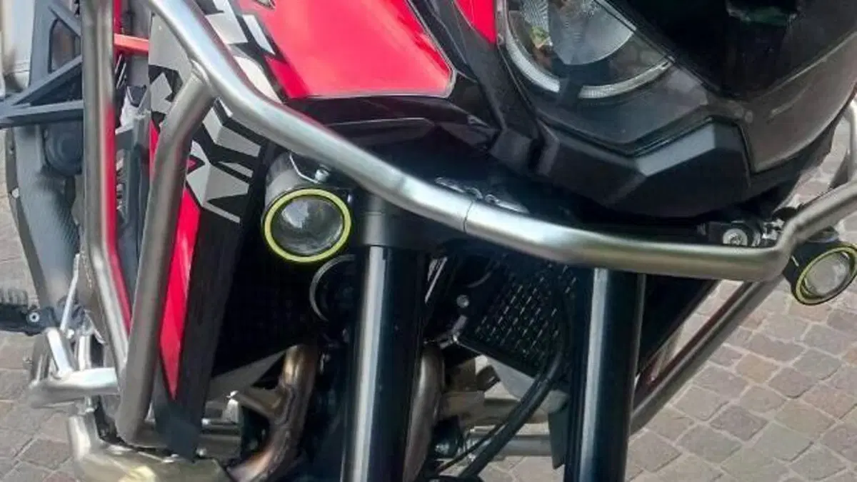 Honda Africa Twin CRF 1100L (2022 - 23)  (3)