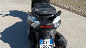 Sym Joymax 300 Z+ (2021 - 24)  (15)