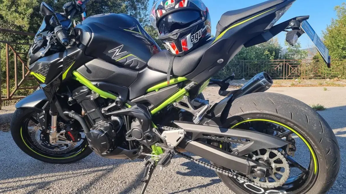 Kawasaki Z 900 (2021 - 24)  (4)
