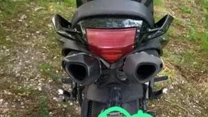 Yamaha FZ 600  (3)
