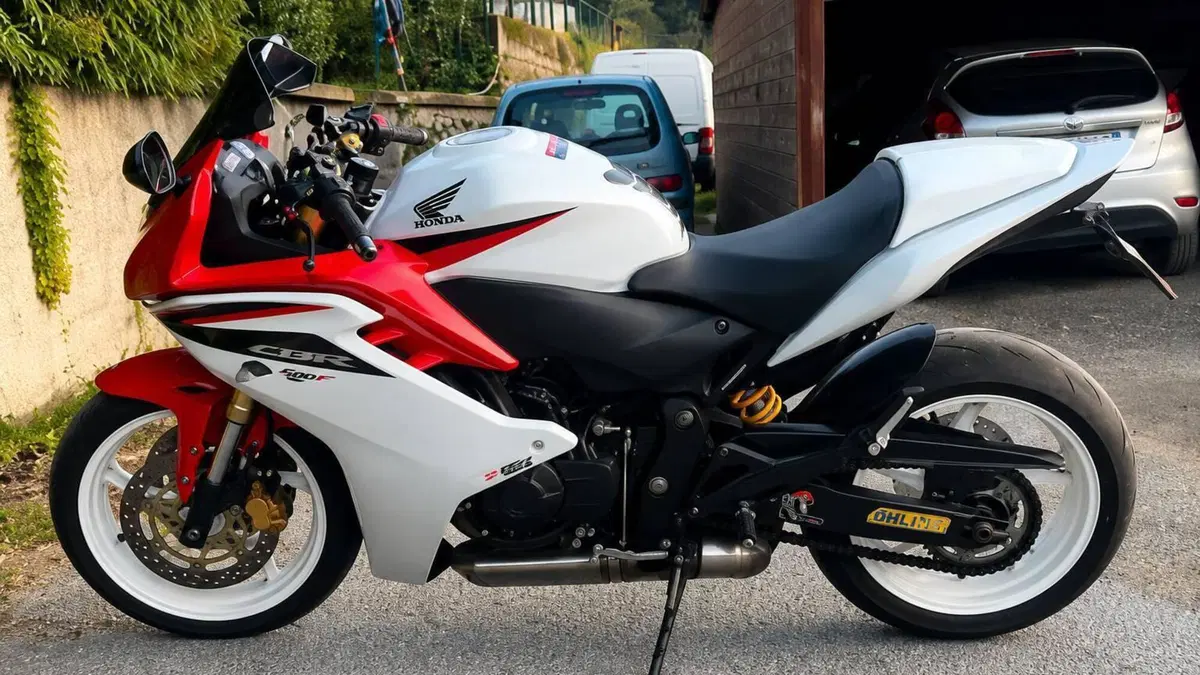 Honda CBR 600 F (2011 - 13)  (4)