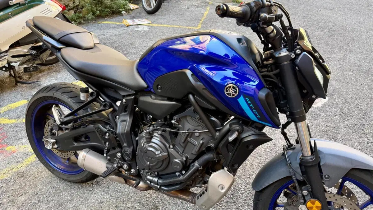 Yamaha MT-07 (2021 - 24)  (2)