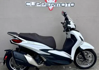 Piaggio Beverly 400 ABS-ASR (2021 - 24) - Annuncio 10099804