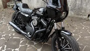 Harley-Davidson 883 Iron (2012 - 14) - XL 883N  (2)