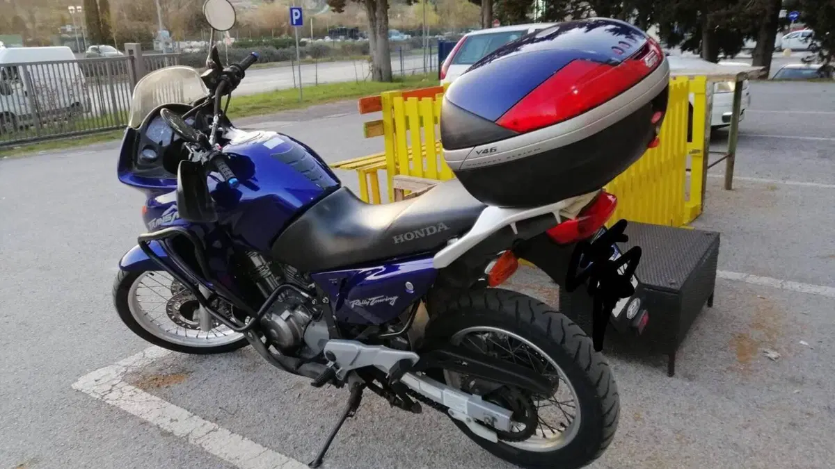 Honda Transalp XL 650V (2000 - 04) 