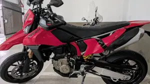 Ducati Hypermotard 698 Mono (2024 - 26)  (15)