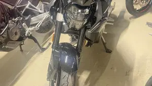 Bmw F 900 R (2025 - 27)  (2)