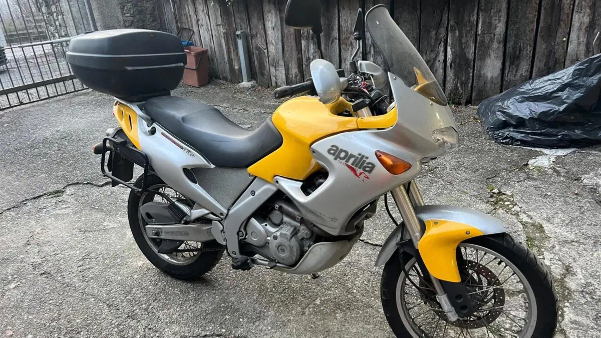 Aprilia Pegaso 650 (1997 - 00)  (3)